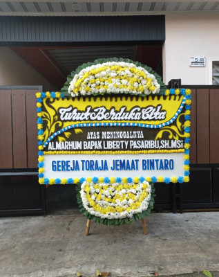 Papan Bunga Duka di Kopandakan Satu